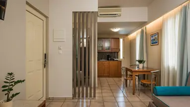 Elotis Suites