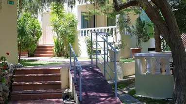 Elotis Suites
