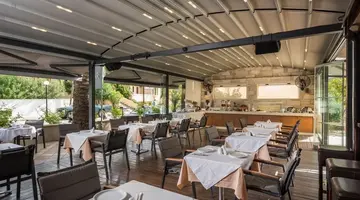 ELOTIS SUITES