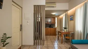 Elotis Suites