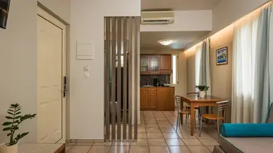Elotis Suites