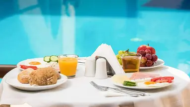 Elotis Suites