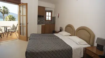 Elounda Alikes Suites & Studios
