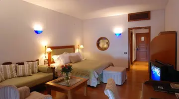 Elounda Beach Resort & Villas
