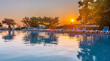 Elpida Beach