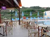 Elpis Apartments