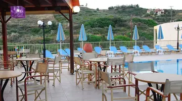 ELPIS STUDIOS AND APARTMENTS