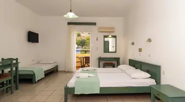 ELPIS STUDIOS AND APARTMENTS