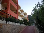 ELPIS STUDIOS AND APARTMENTS