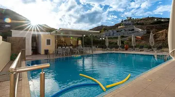 ELPIS STUDIOS AND APARTMENTS