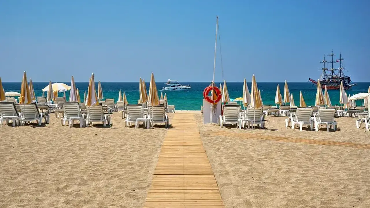 ELYSEE BEACH HOTEL