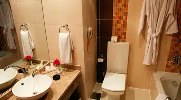 Elysees Dream Beach Hotel