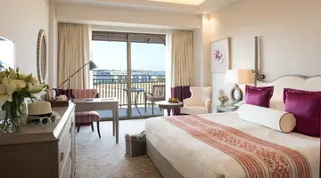 Elysium Hotel & Resort