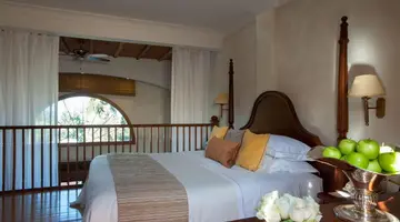 Elysium Hotel & Resort