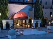 Elysium Hotel & Resort