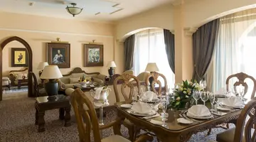 Elysium Hotel & Resort