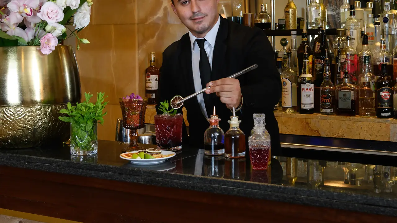 ELYSIUM HOTEL