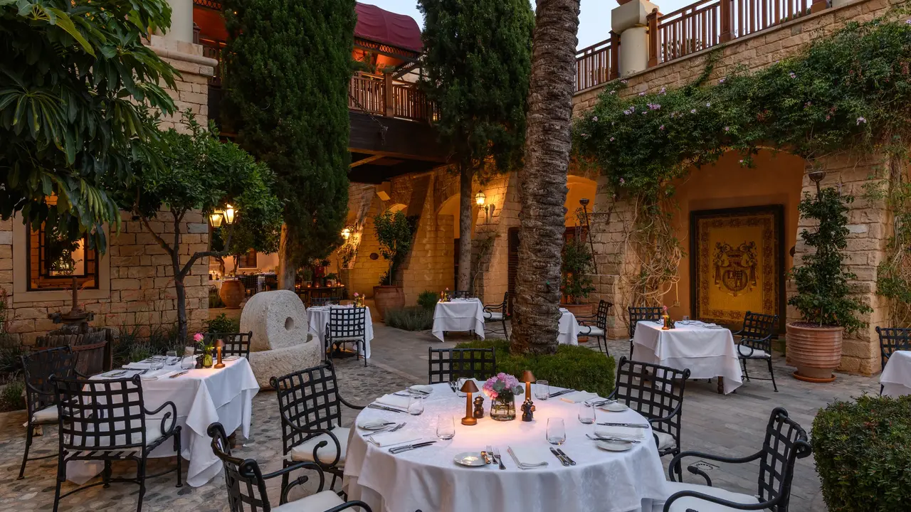 ELYSIUM HOTEL
