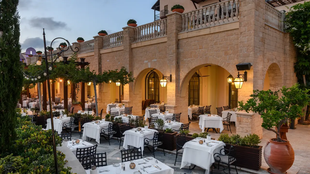ELYSIUM HOTEL