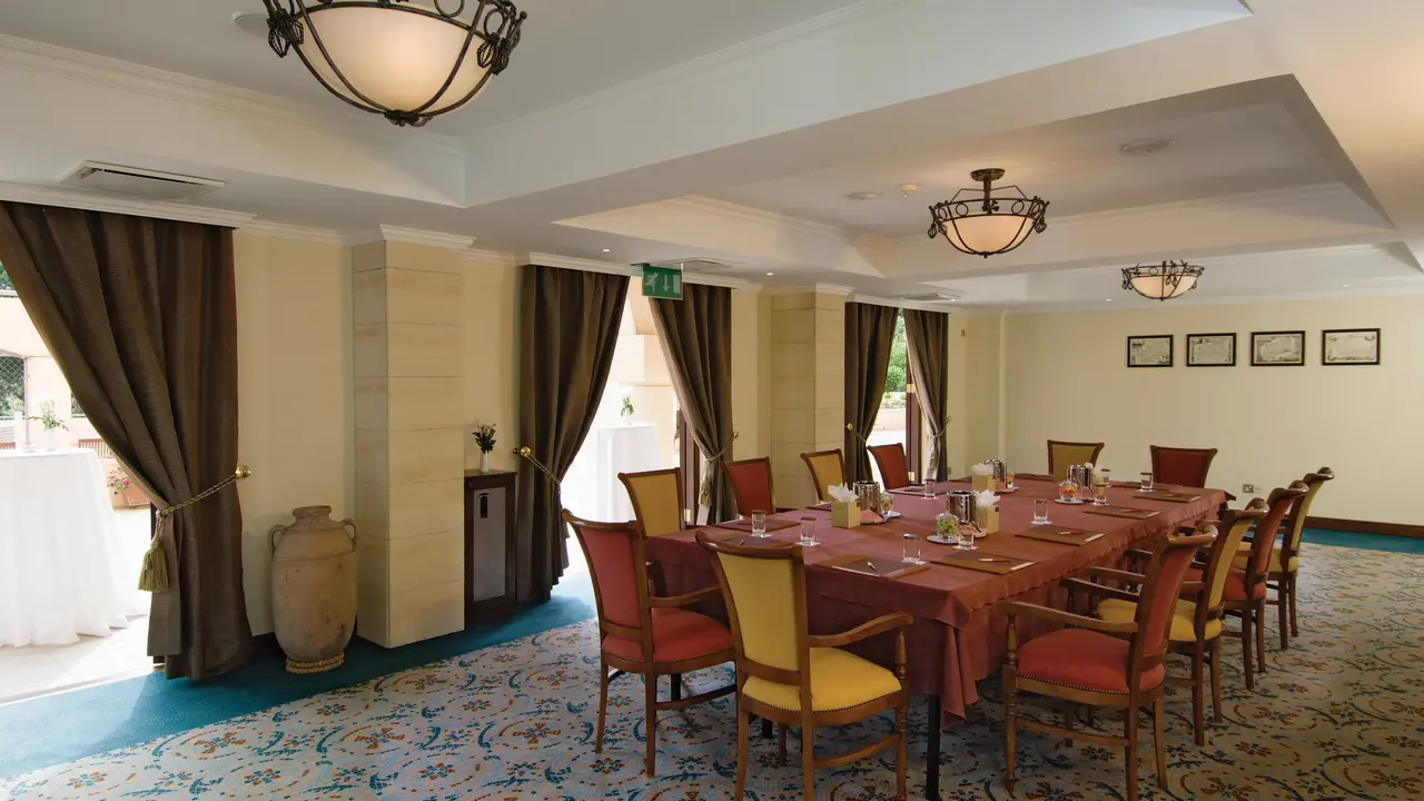 ELYSIUM HOTEL