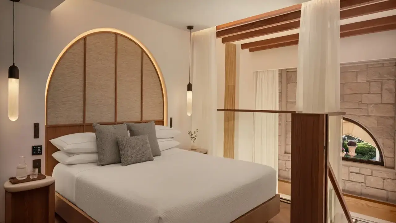 ELYSIUM HOTEL