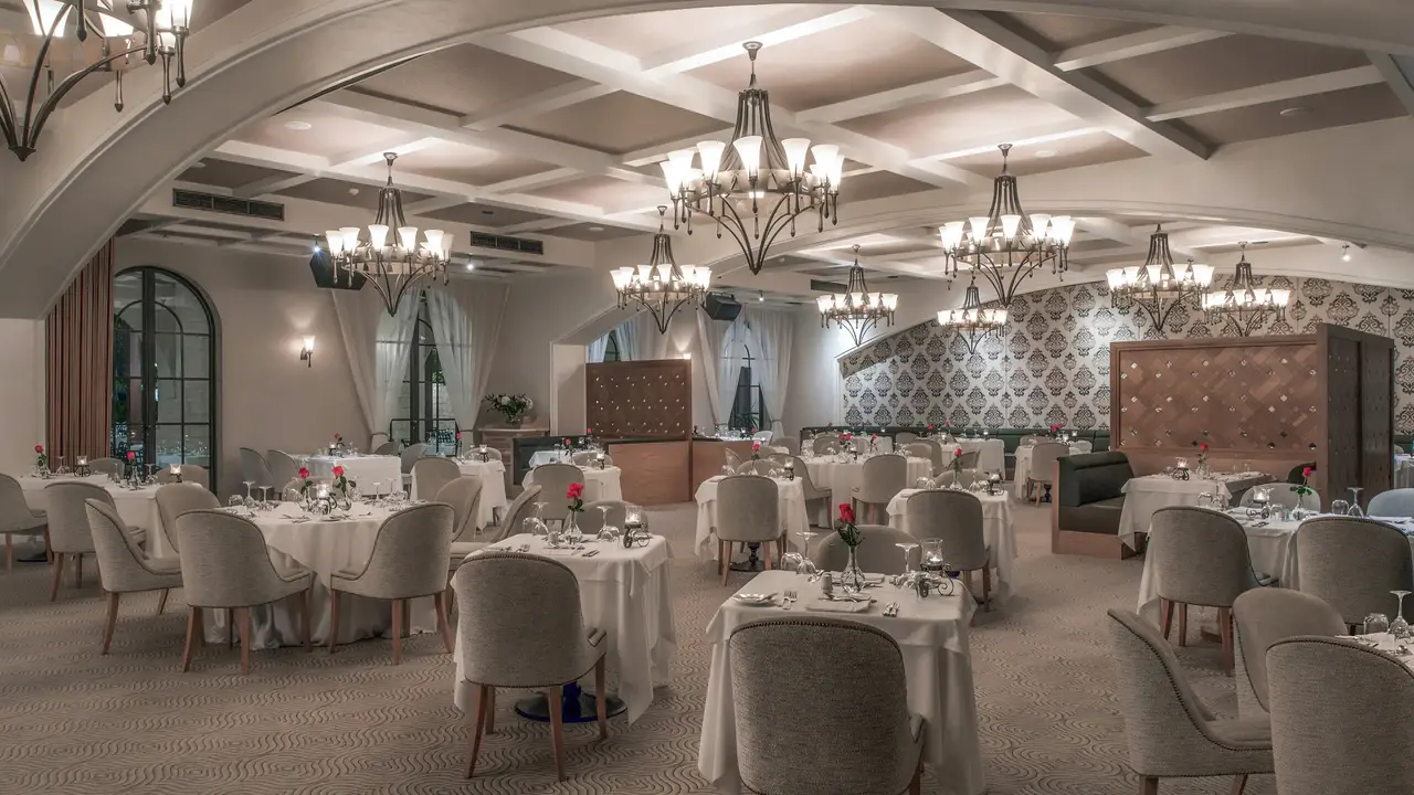 ELYSIUM HOTEL