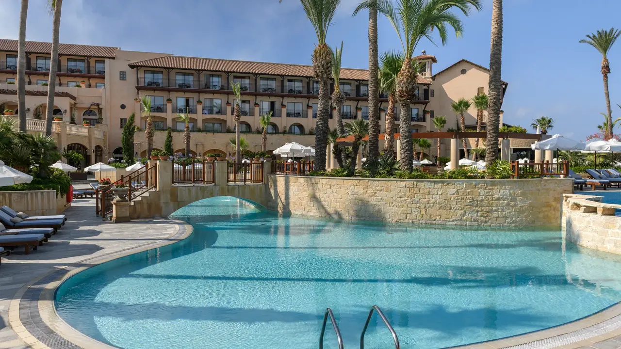 ELYSIUM HOTEL
