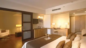 ELYSIUM RESORT & SPA
