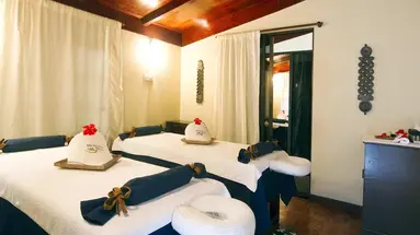 Embudu Village Resort
