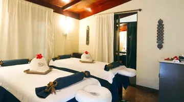 Embudu Village Resort