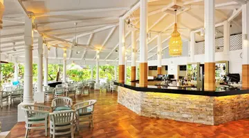 Embudu Village Resort