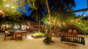 Embudu Village Resort