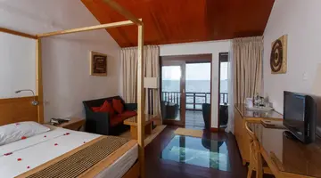 Embudu Village Resort