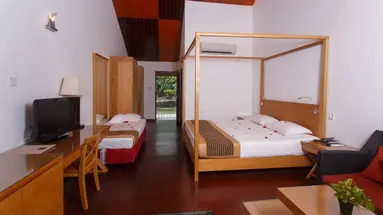 Embudu Village Resort