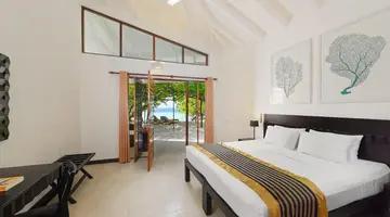 Embudu Village Resort