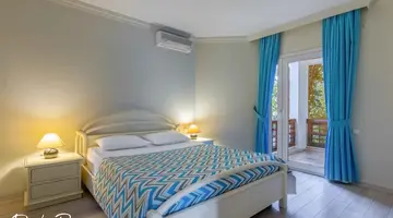 EMELDA SUN CLUB ( ex. SIMENA SUN CLUB)