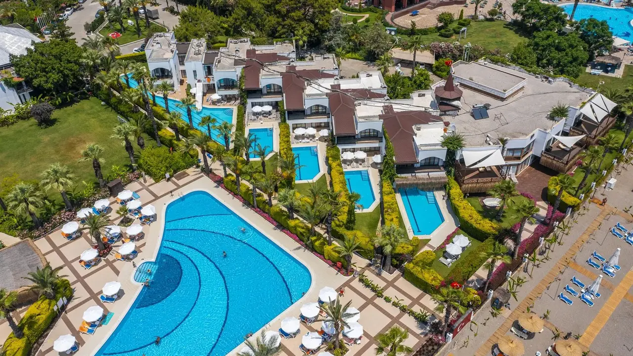 Emelda Sun Club