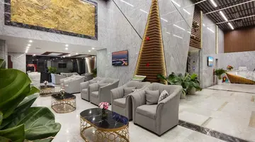 EMERALD BAY HOTEL & SPA