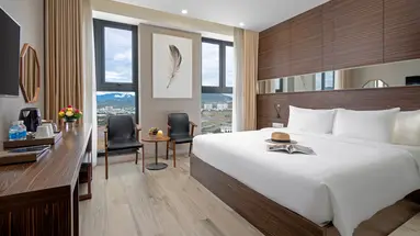 EMERALD BAY HOTEL & SPA