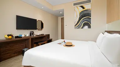 EMERALD BAY HOTEL & SPA