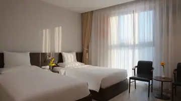 EMERALD BAY HOTEL & SPA