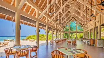 Emerald Faarufushi Resort and Spa