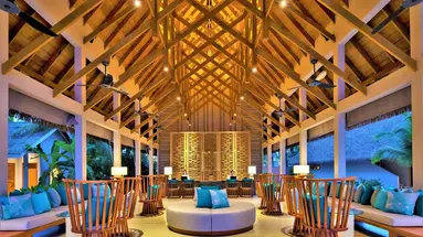 Emerald Faarufushi Resort and Spa