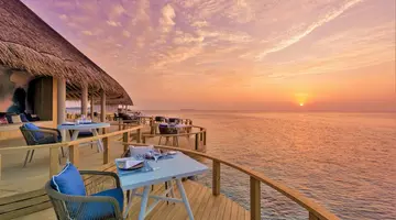 Emerald Faarufushi Resort and Spa