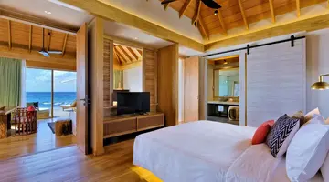 Emerald Faarufushi Resort and Spa