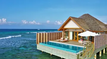 Emerald Faarufushi Resort and Spa