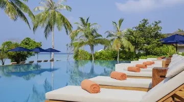 Emerald Faarufushi Resort and Spa