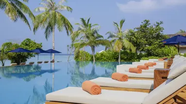 Emerald Faarufushi Resort and Spa