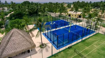 Emerald Faarufushi Resort & Spa 5