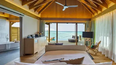 Emerald Faarufushi Resort & Spa 5